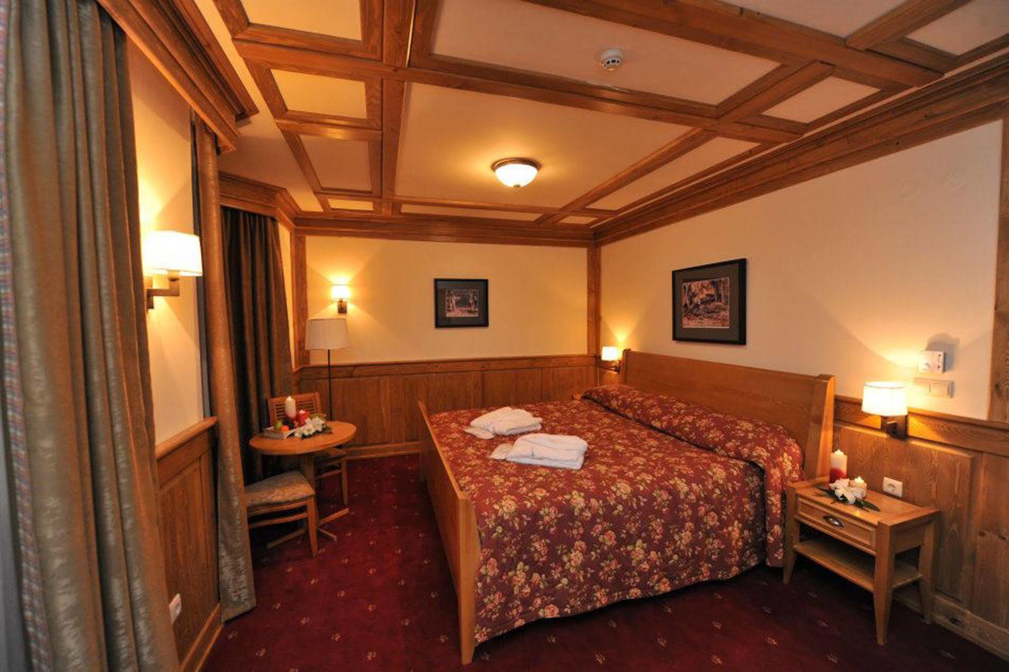 Pirin Golf Hotel & Spa Razlog Bagian luar foto